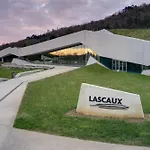 別荘 Piscine Chauffee Et Jacuzzi - 4 Adultes 4 Enfants *